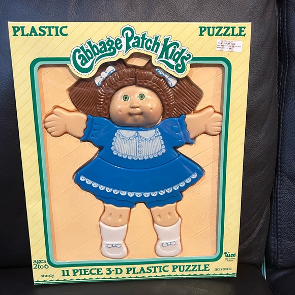 Cabbage Patch Kids 3D Plastic Puzzle - Picture 1 of 4